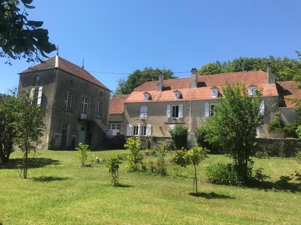 Chassigny Chez Zoiseau Et Zoiseautte Bed & Breakfast エクステリア 写真
