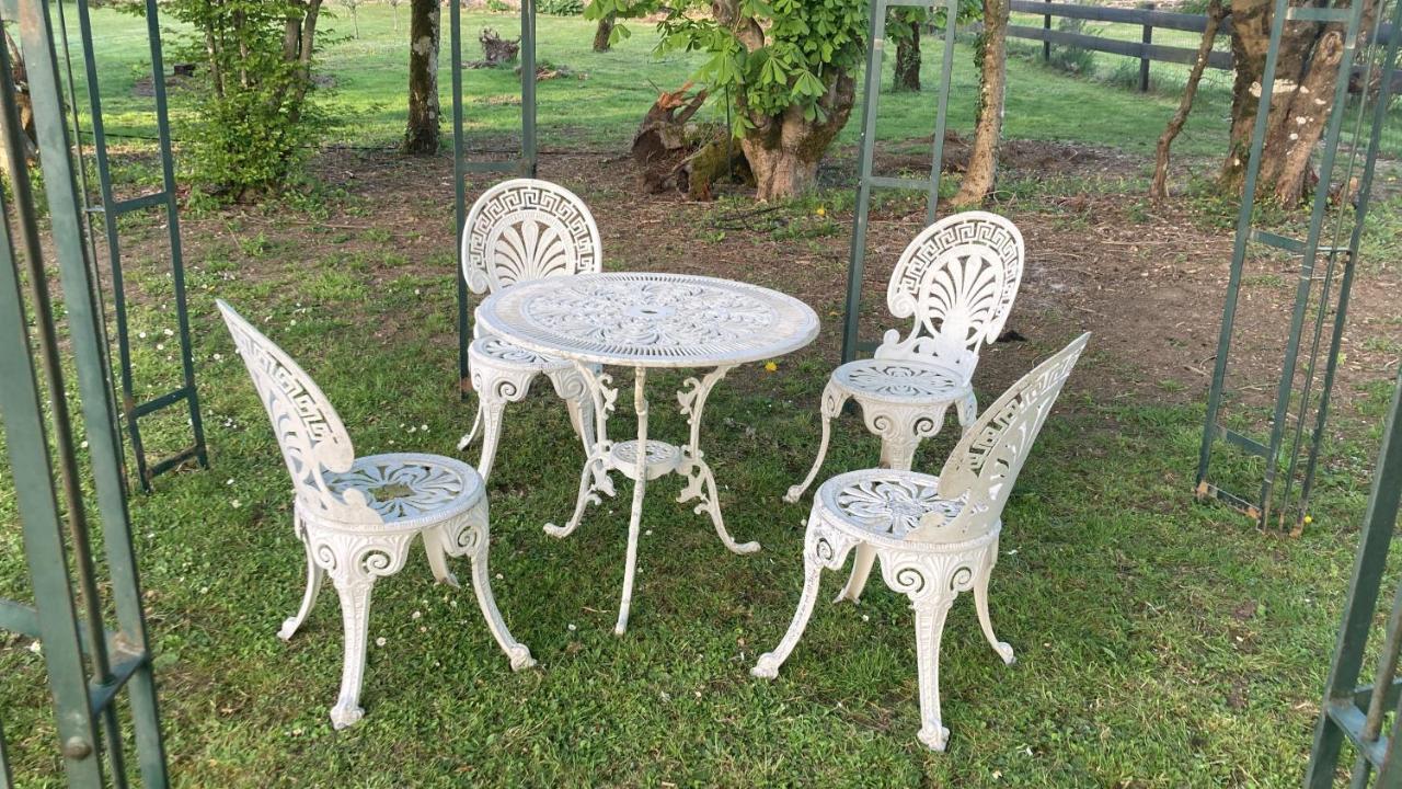Chassigny Chez Zoiseau Et Zoiseautte Bed & Breakfast エクステリア 写真