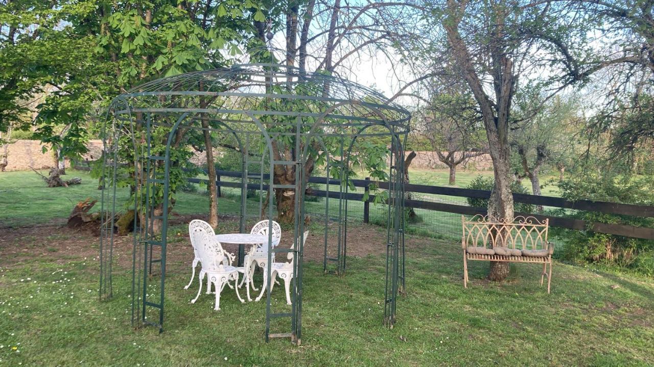 Chassigny Chez Zoiseau Et Zoiseautte Bed & Breakfast エクステリア 写真